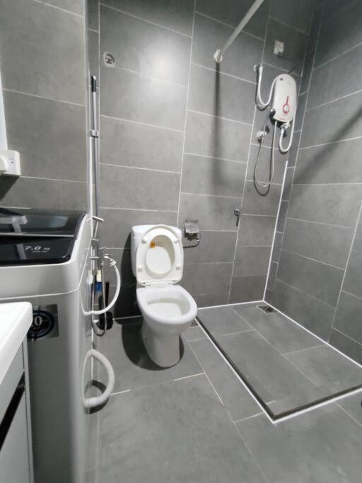 Breeze Cottage@empire Damansara Apartment Petaling Jaya